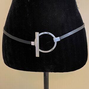 The Limited | Black Skinny Belt with Modern Silver-tone Circle & Toggle | Medium